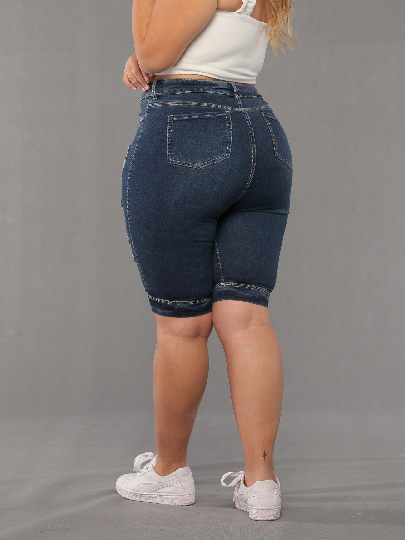 International Butt Lift Jean Capri 14191