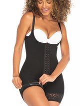 Model showing the fitness feature in the thigh area of a black faja.