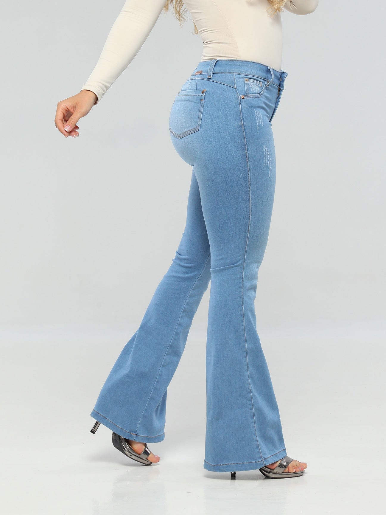 Colombia Jeans Mid-Waist Butt-Lifting Jeans