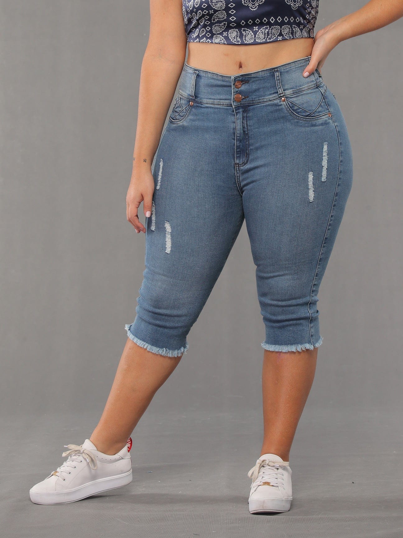 Elaine Butt Lift Jean Capri 14189